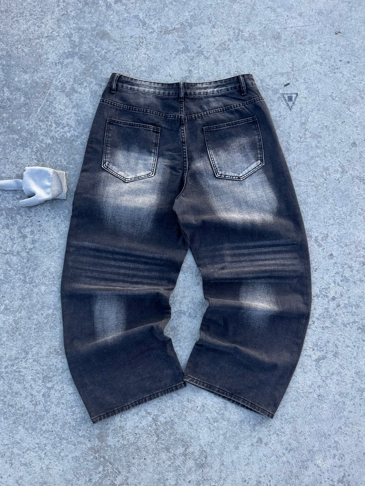 BAGGY BLACK PANT
