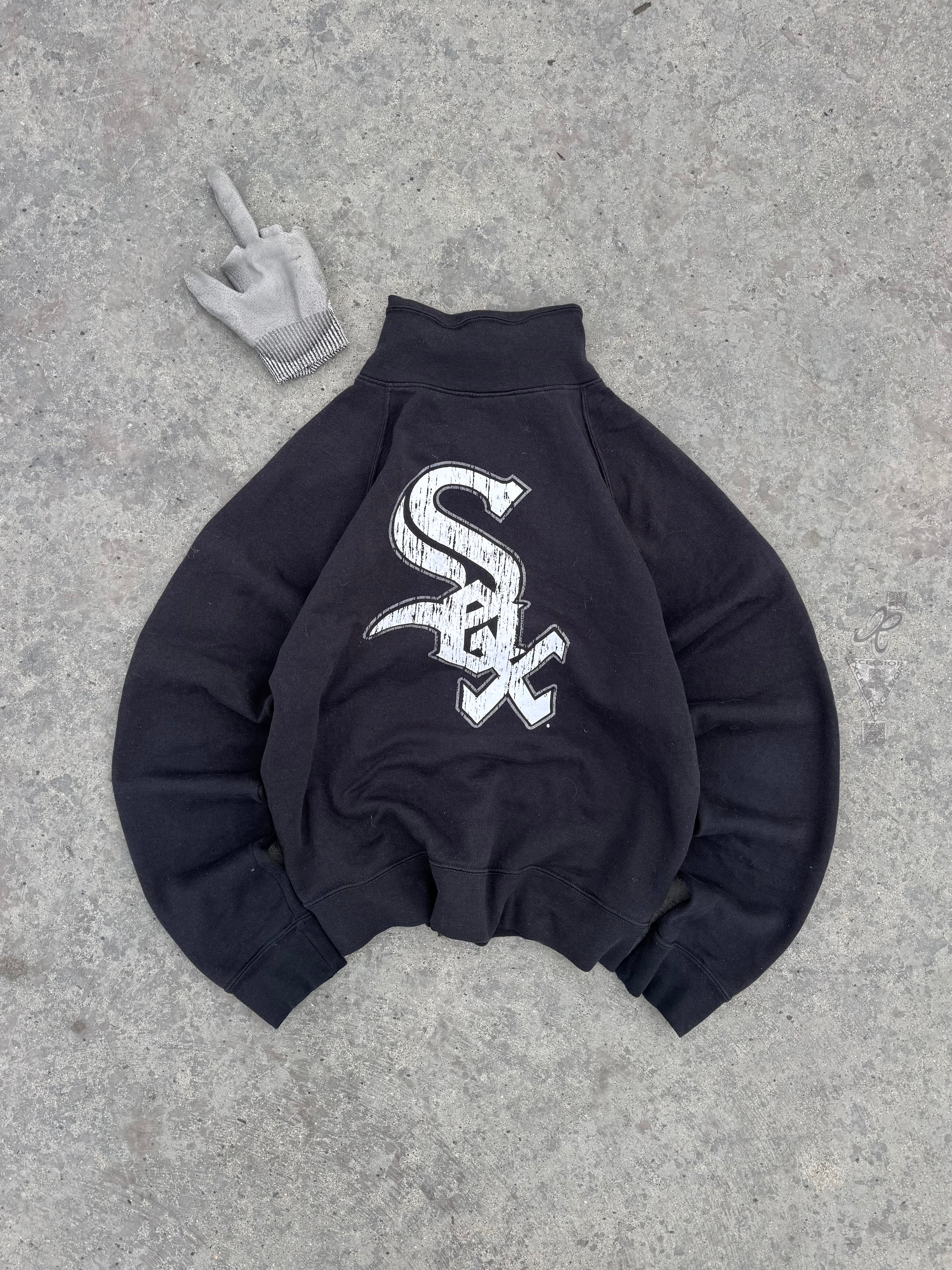 ZIPPER GENUINE MERCHANDISE CHICAGO WHITE SOX