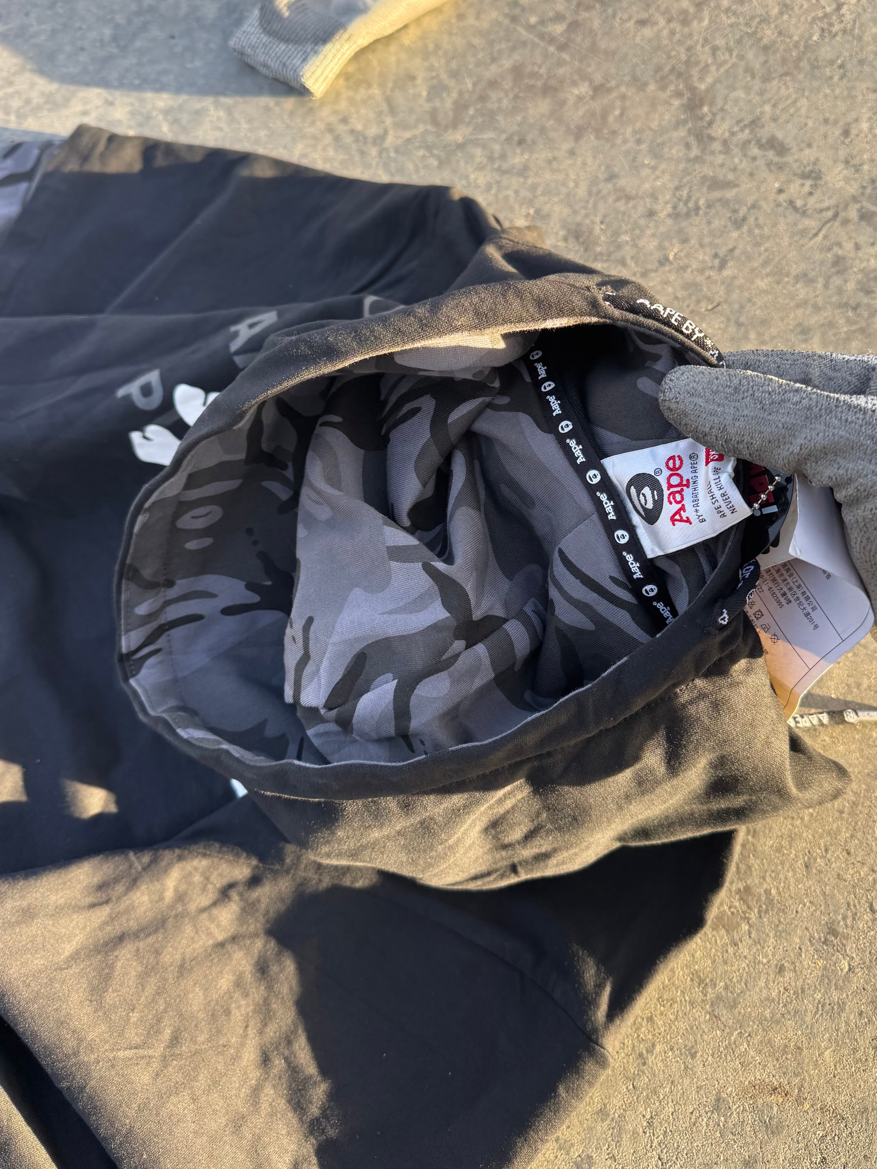 BAPE HOODIE CAMIBUSO