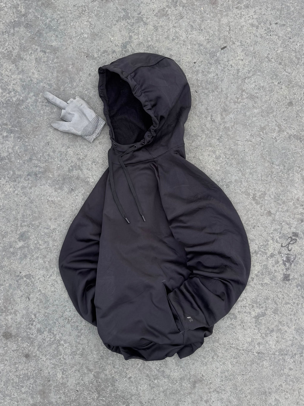 BLACK HOODIE “DRIPOWER 360”RUSSELL LEGIT