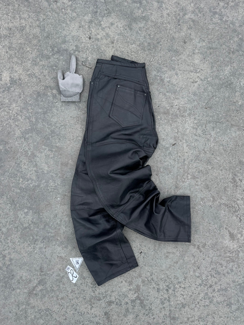 RARE PANT 100% CUERO AUTENTICO BLACK