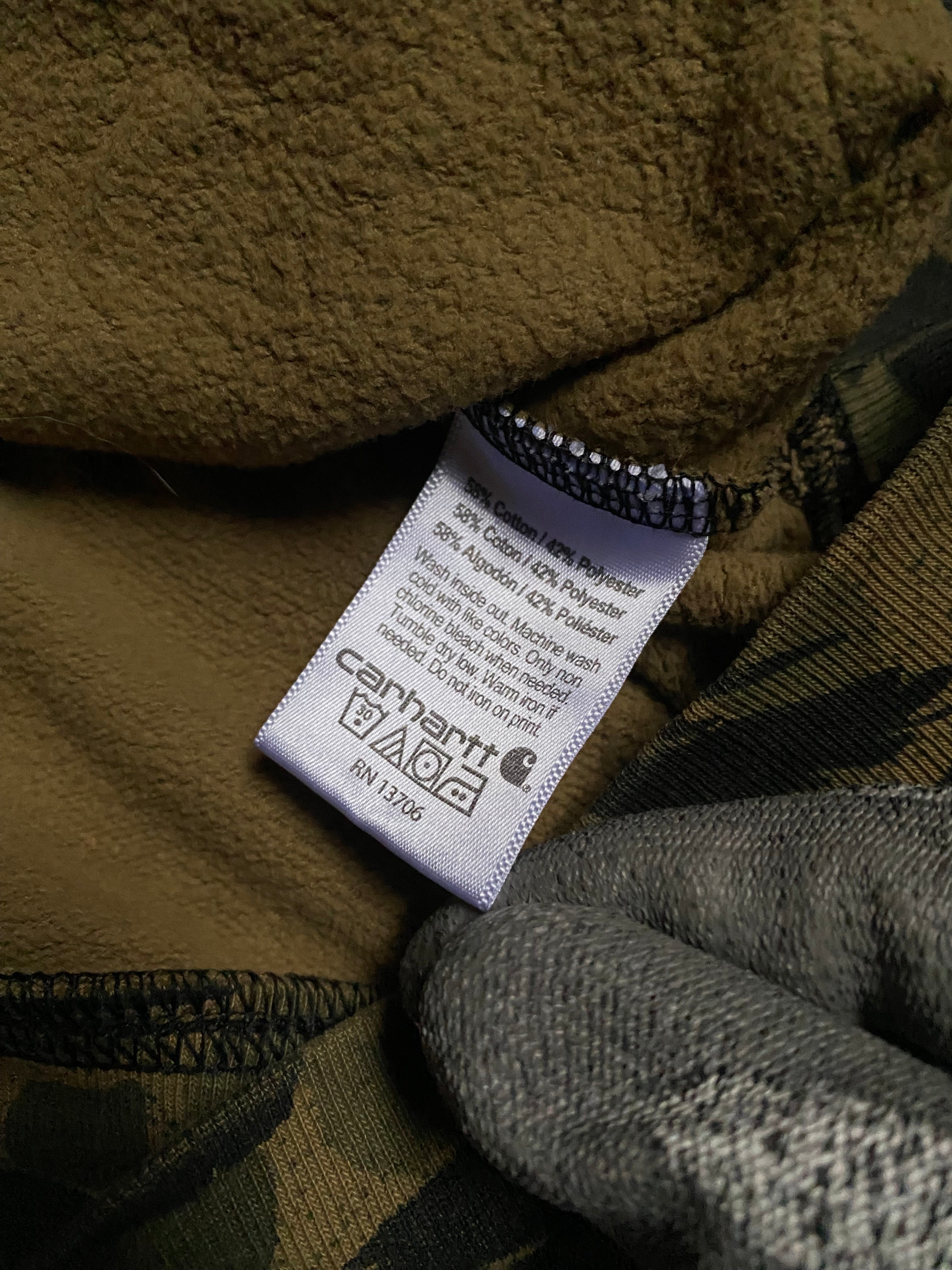 CARHARTT HOODIE CAMO EXCLUSIVE PIECE