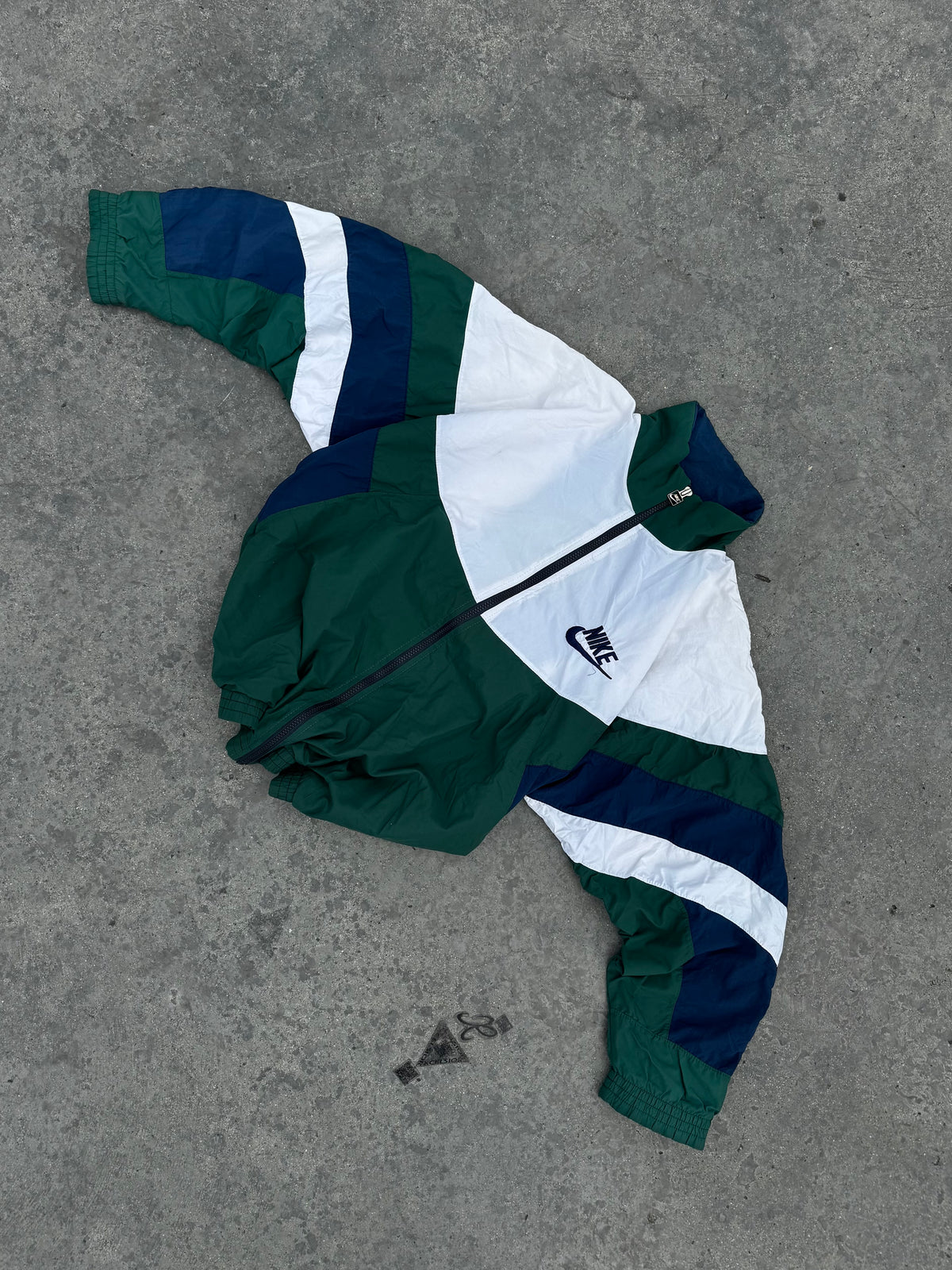 VINTAGE 80s NIKE TRACK RARE JACKET
