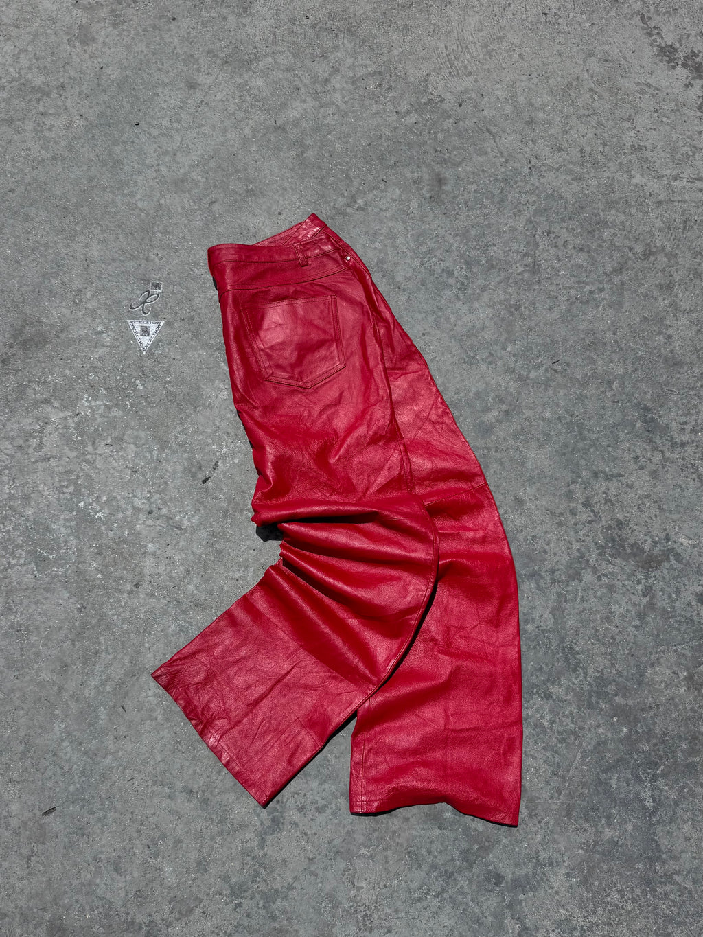 RARE PANT CUERO RED UNISEX FIT