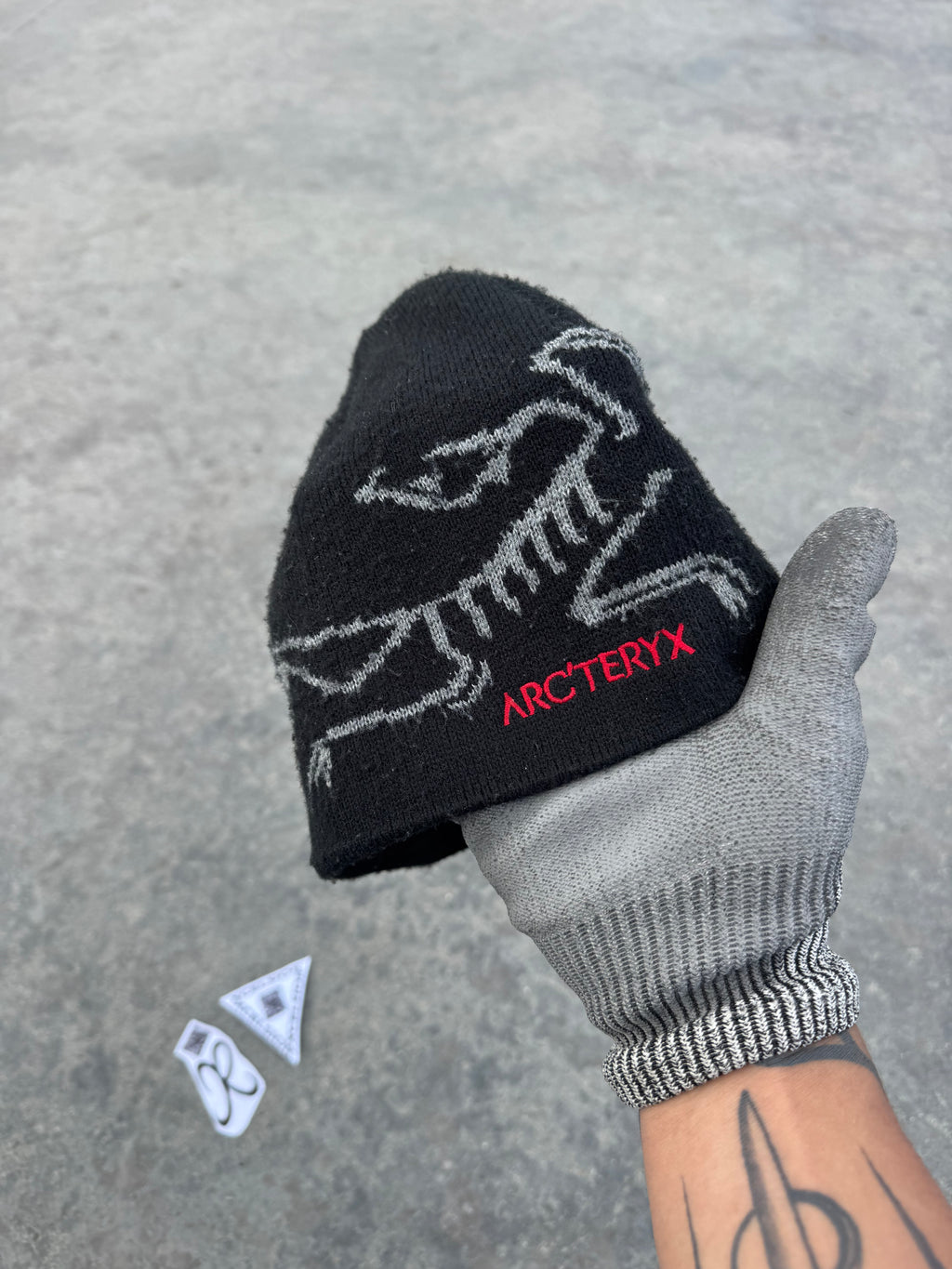 ARC’TERIX BLACK BOX LOGO LATERAL