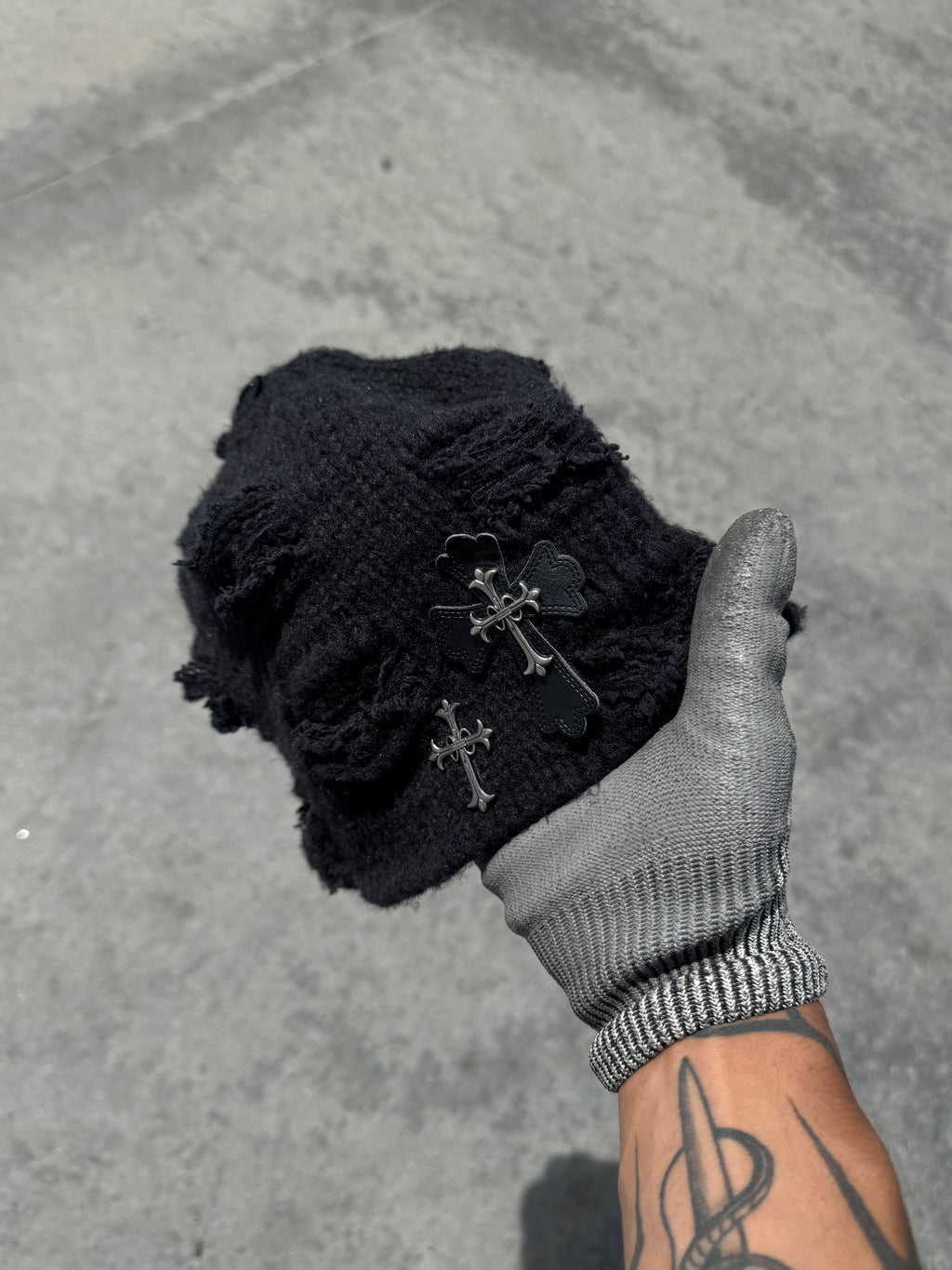 DISTRESSED BANNIE BLACK DOBLE CRUZ