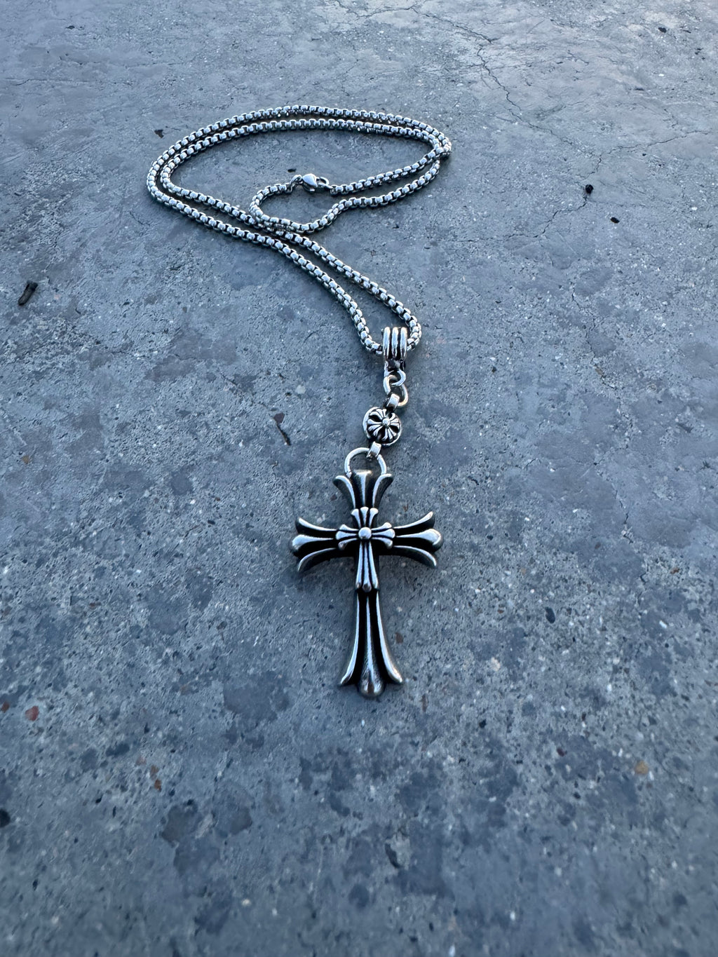 CHROME HEARTS DOBLE CRUZ