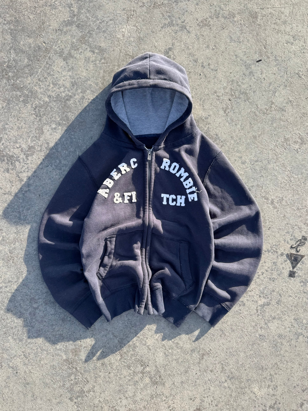 ABERCROMBIE ZIP HOODIE LEGIT
