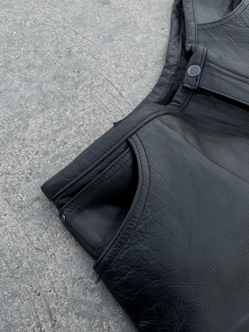 RARE PANT 100% CUERO AUTENTICO BLACK