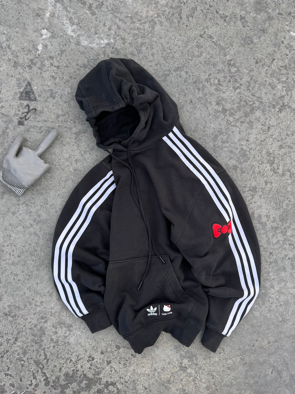 ADIDAS & HELLO KITTY COLAB HOODIE