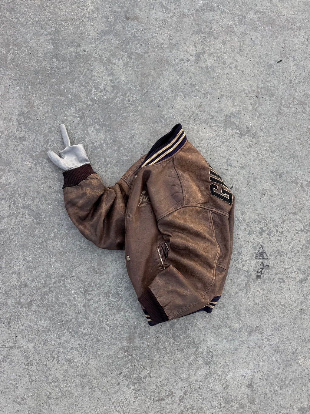GUESS USA BOMBER JACKET 100% CUERO EXCLUSIVE RARE PIECE