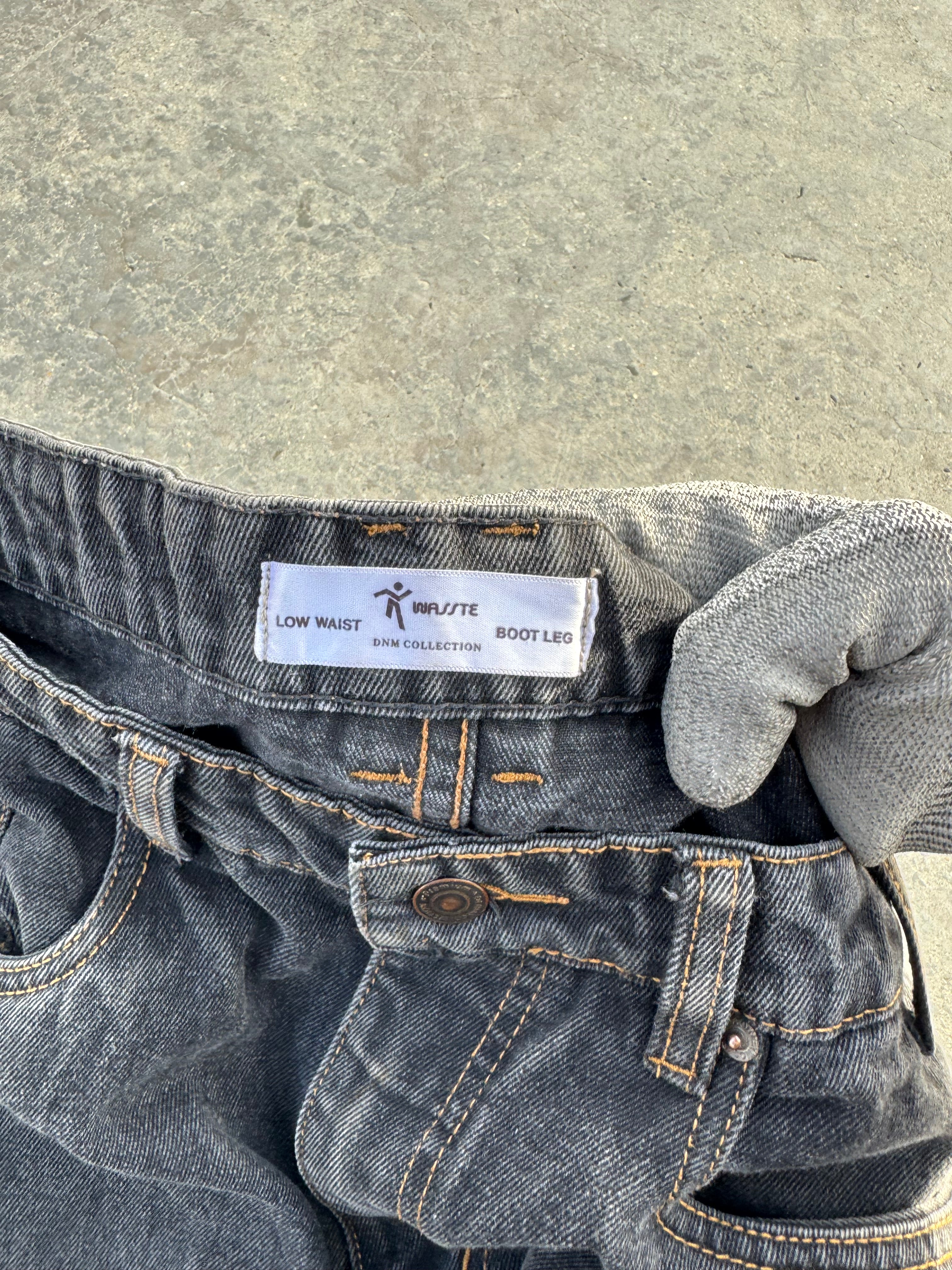 BOOT LEG BLACK DENIM PANT WASSTE