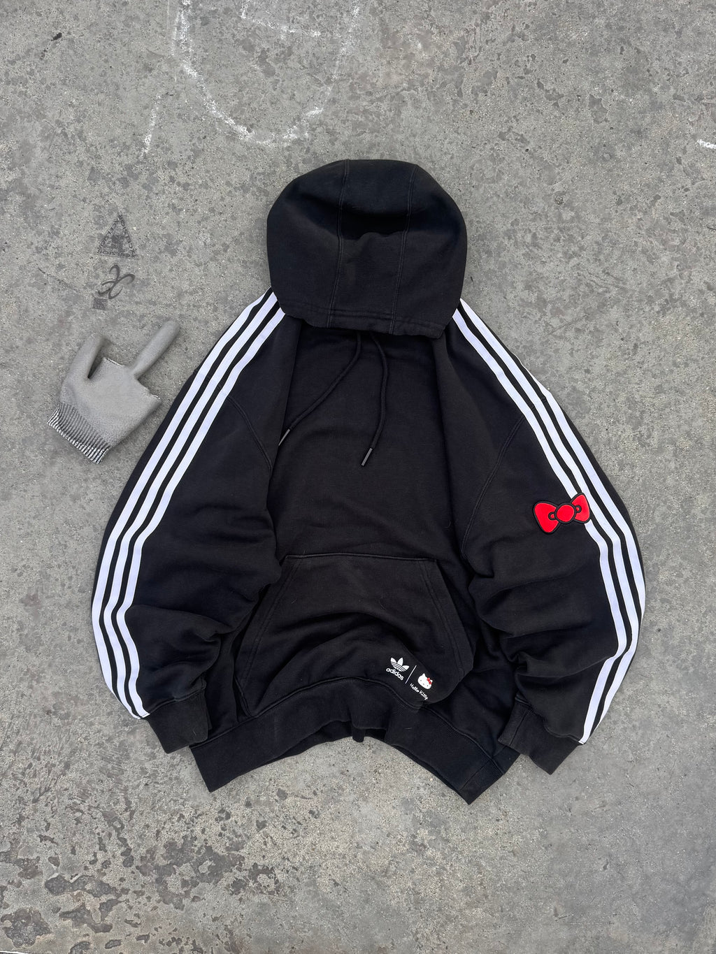 ADIDAS & HELLO KITTY COLAB HOODIE