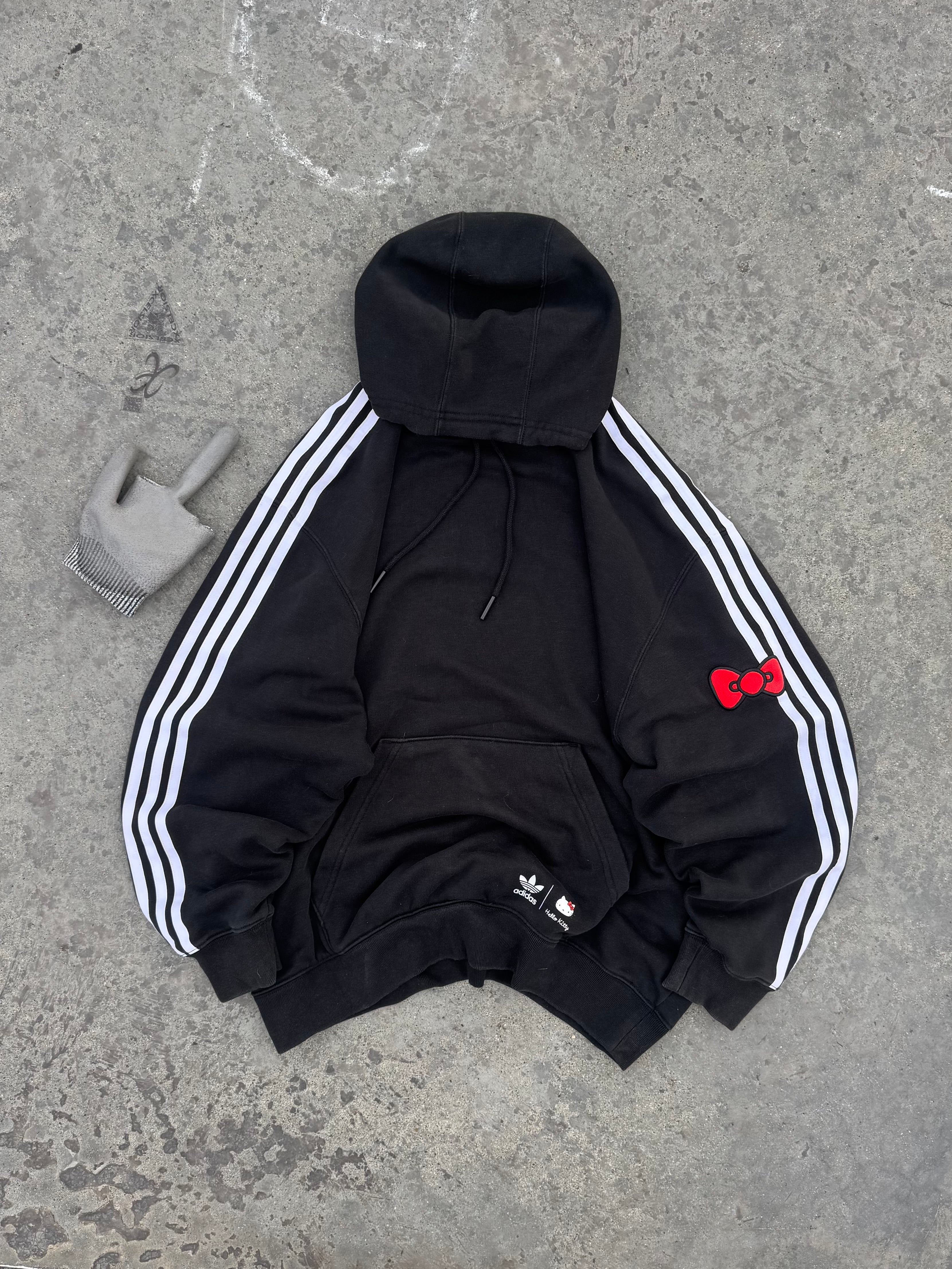 ADIDAS & HELLO KITTY COLAB HOODIE