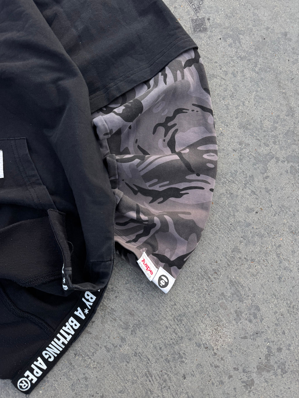 HOODIE CAMUBUSO  “A BATHING APE”