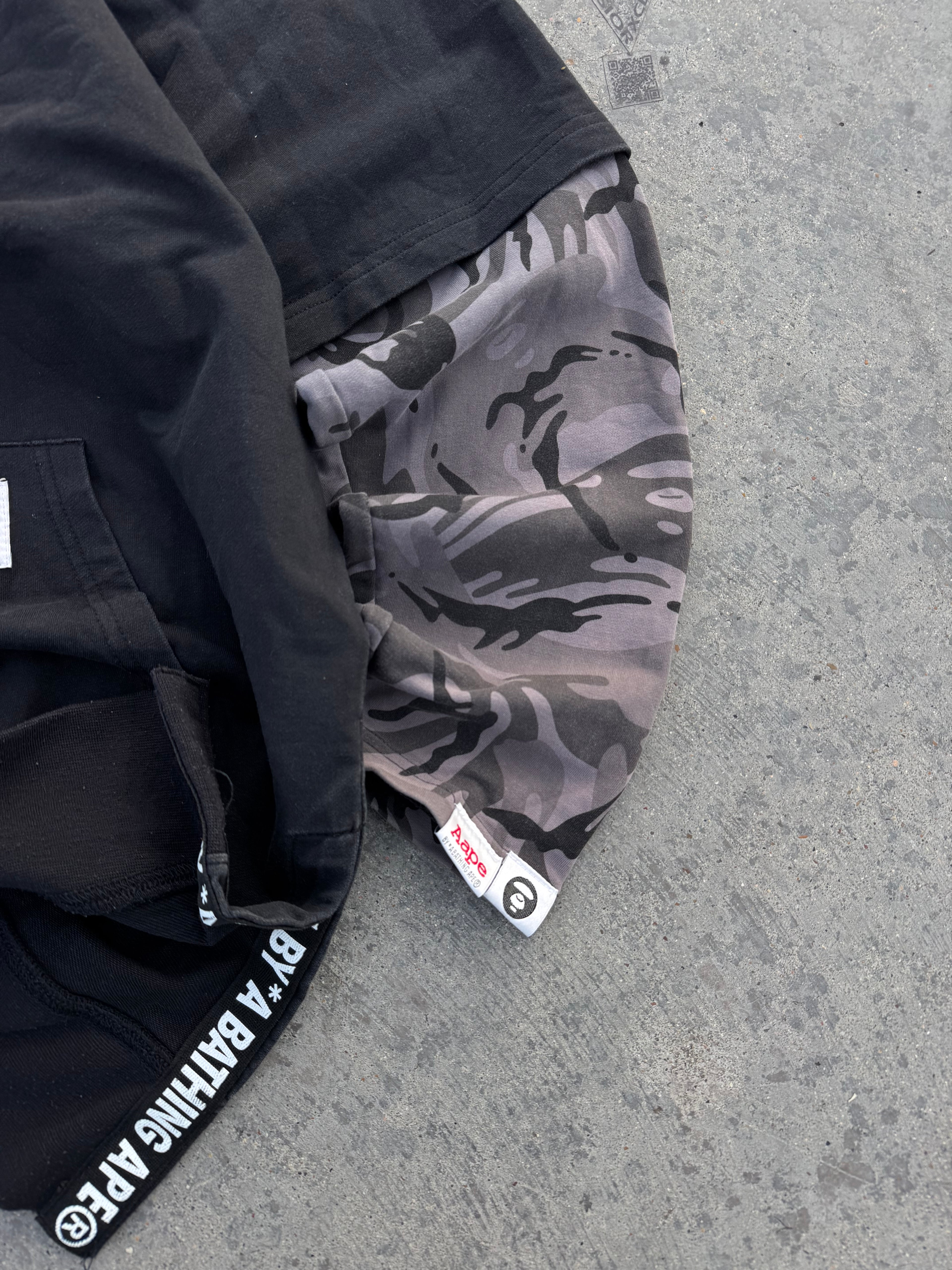 HOODIE CAMUBUSO  “A BATHING APE”