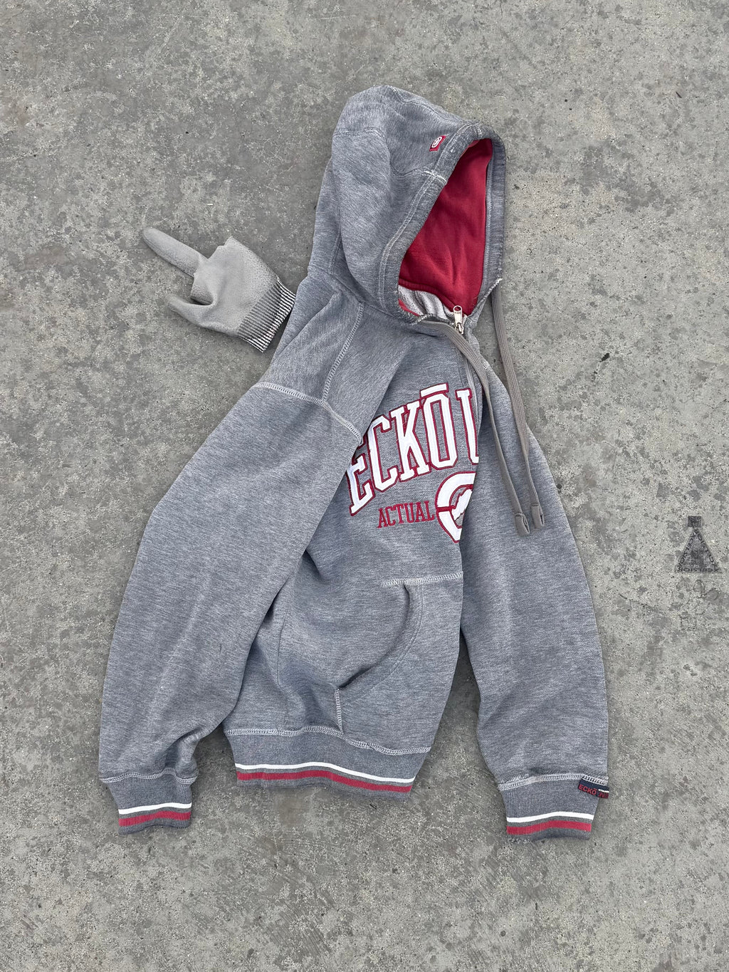 ECKO UNLTD BOX LOGO ZIPPER DISTRESSED