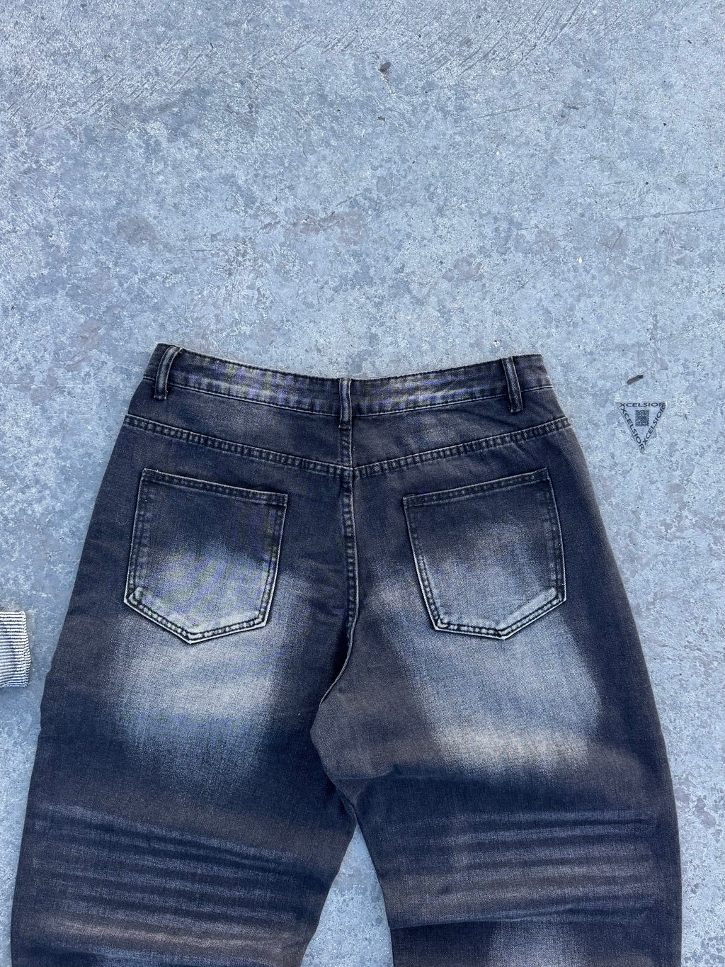 BAGGY BLACK PANT