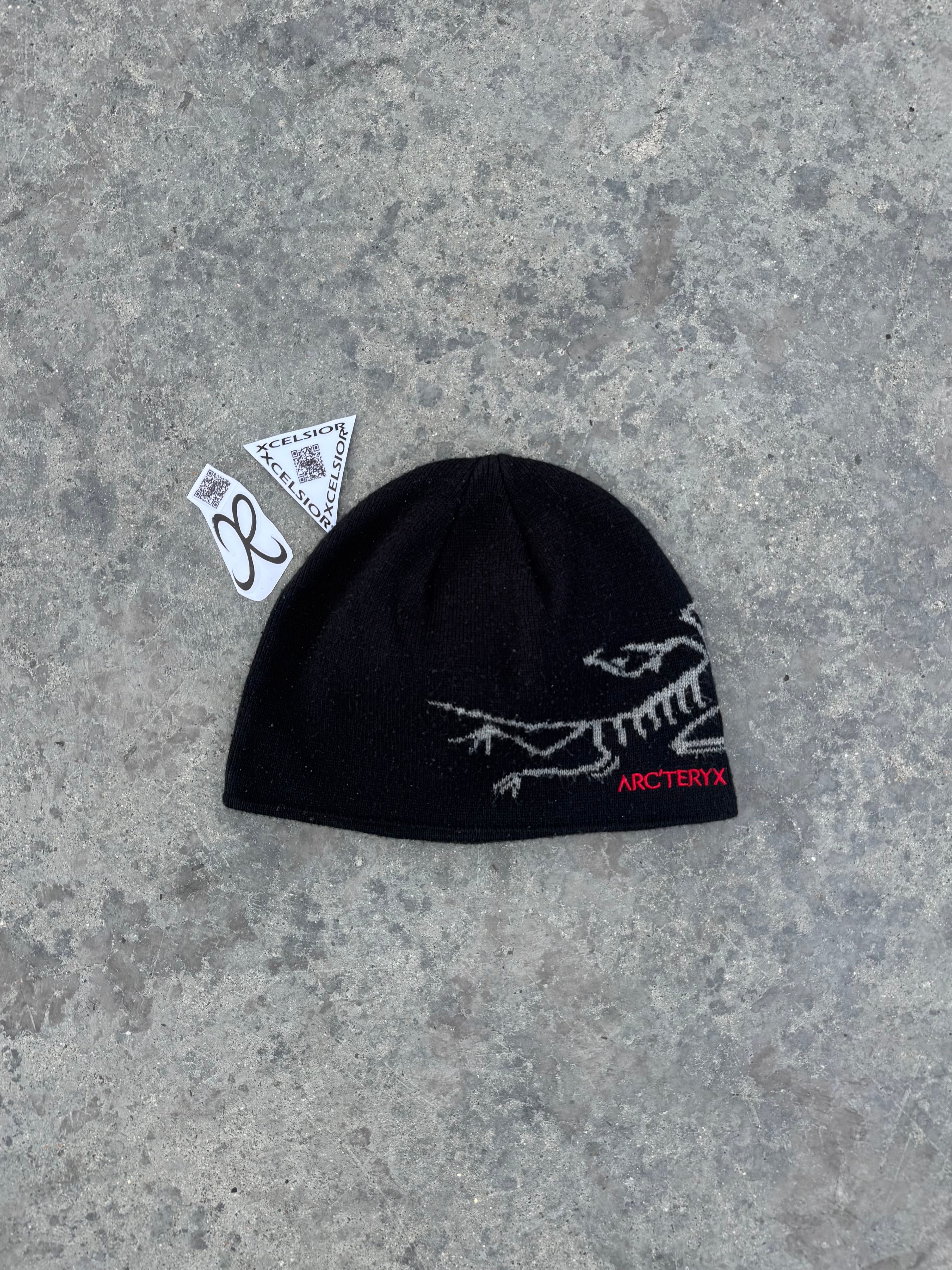 ARC’TERIX BLACK BOX LOGO LATERAL