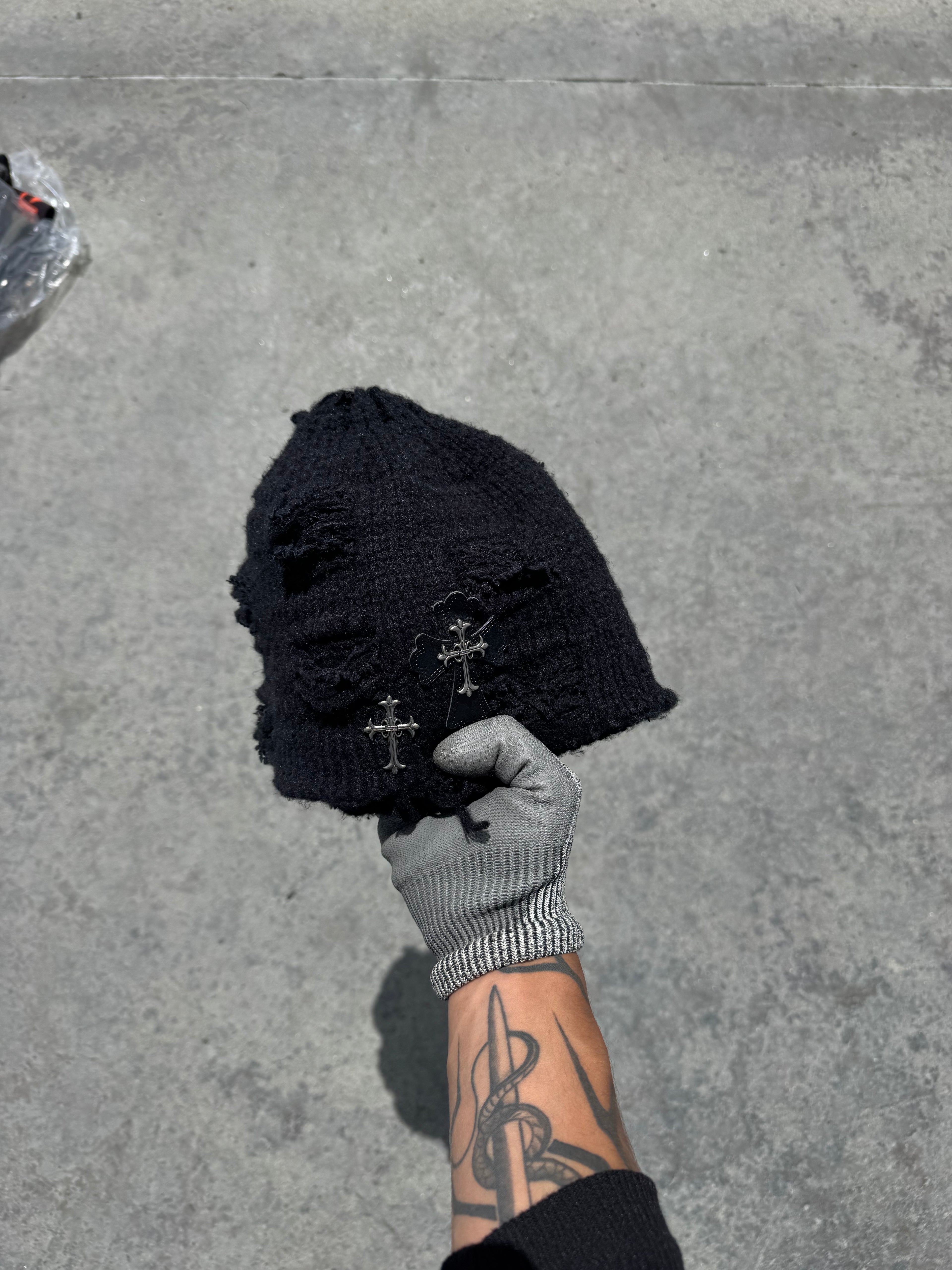 DISTRESSED BANNIE BLACK DOBLE CRUZ