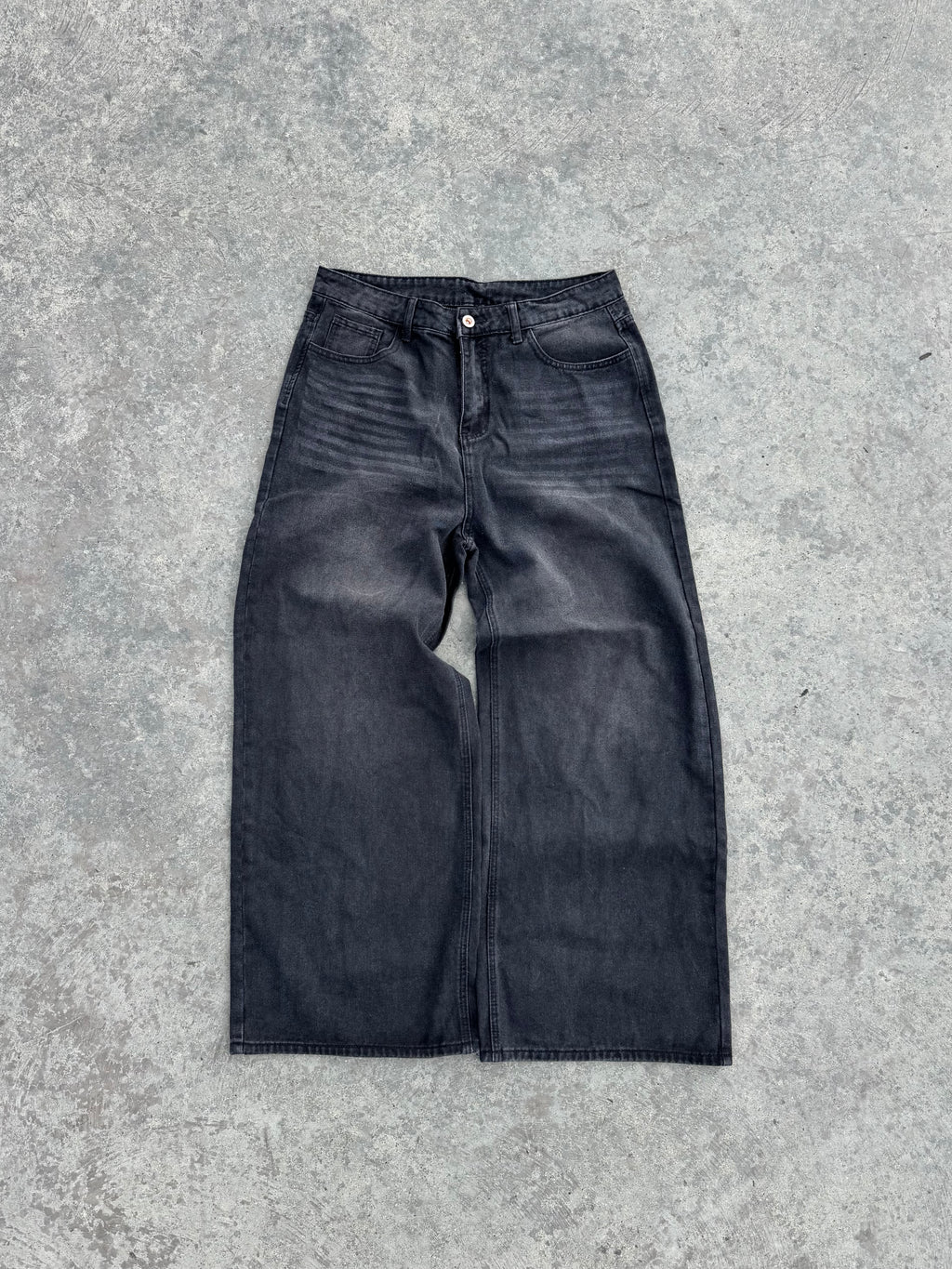 SÚPER BAGGY BLACK DENIM PANT