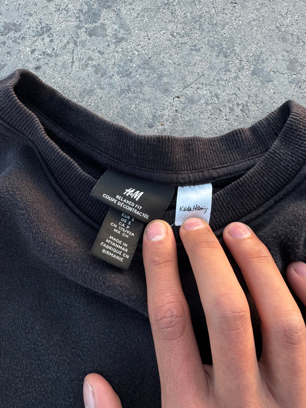 SWEATER H&M x KEITH HARING BLACK
