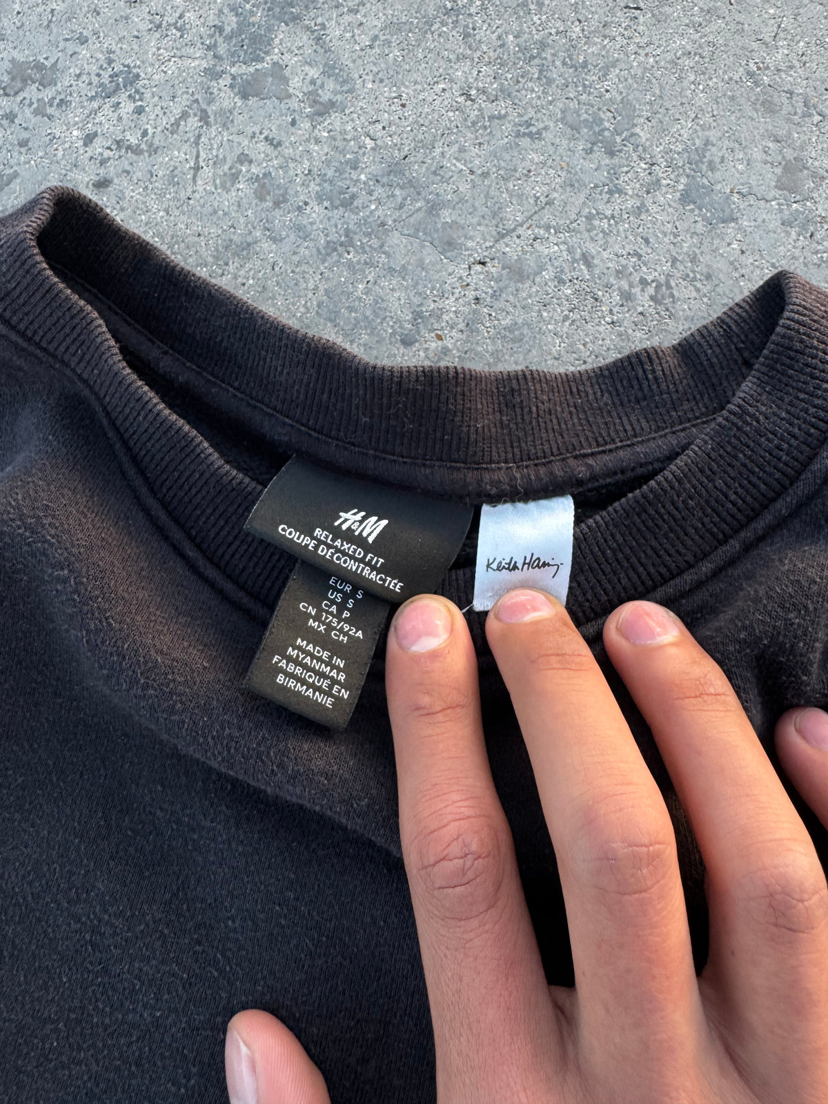 SWEATER H&M x KEITH HARING BLACK