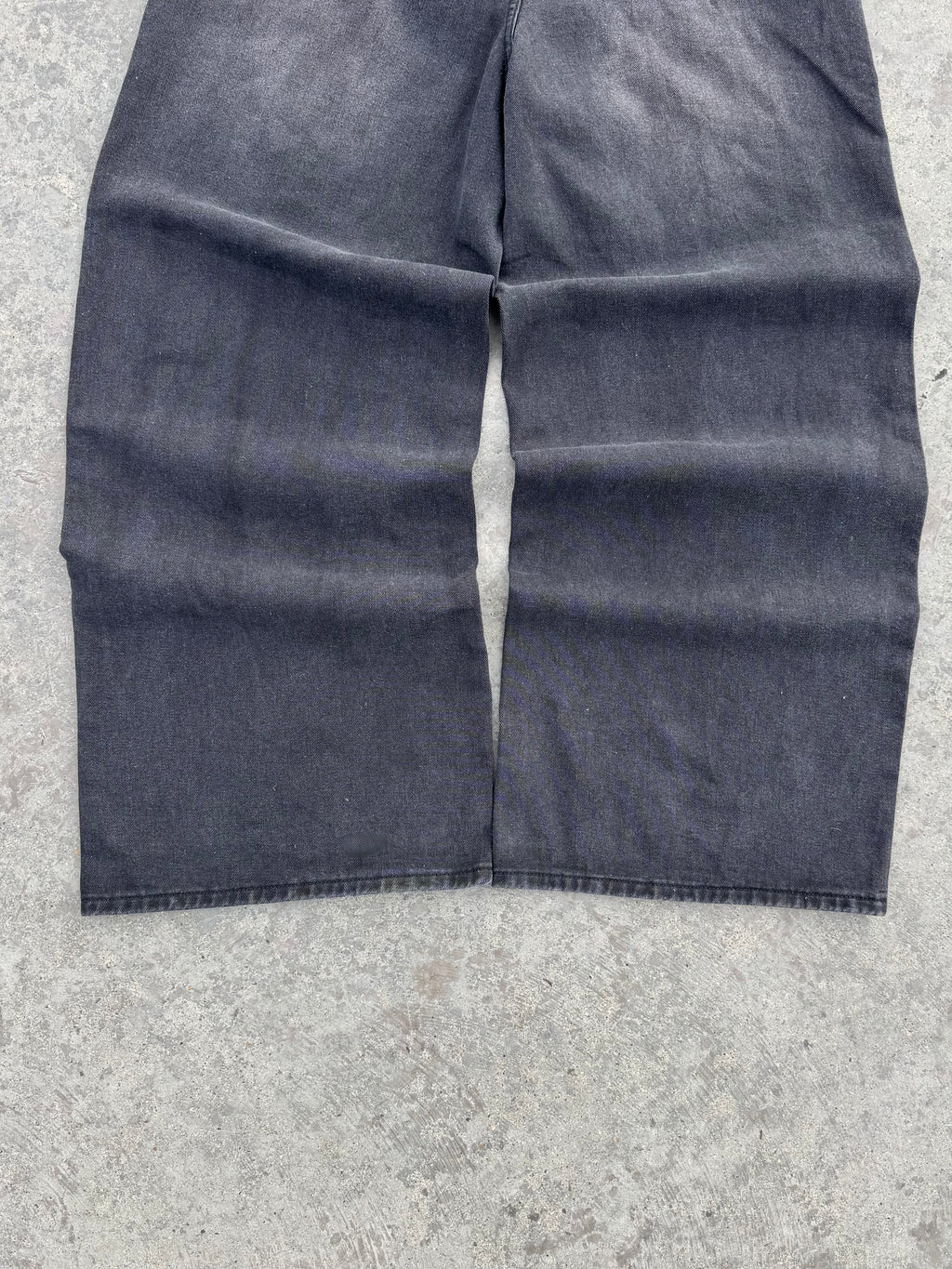 SÚPER BAGGY BLACK DENIM PANT