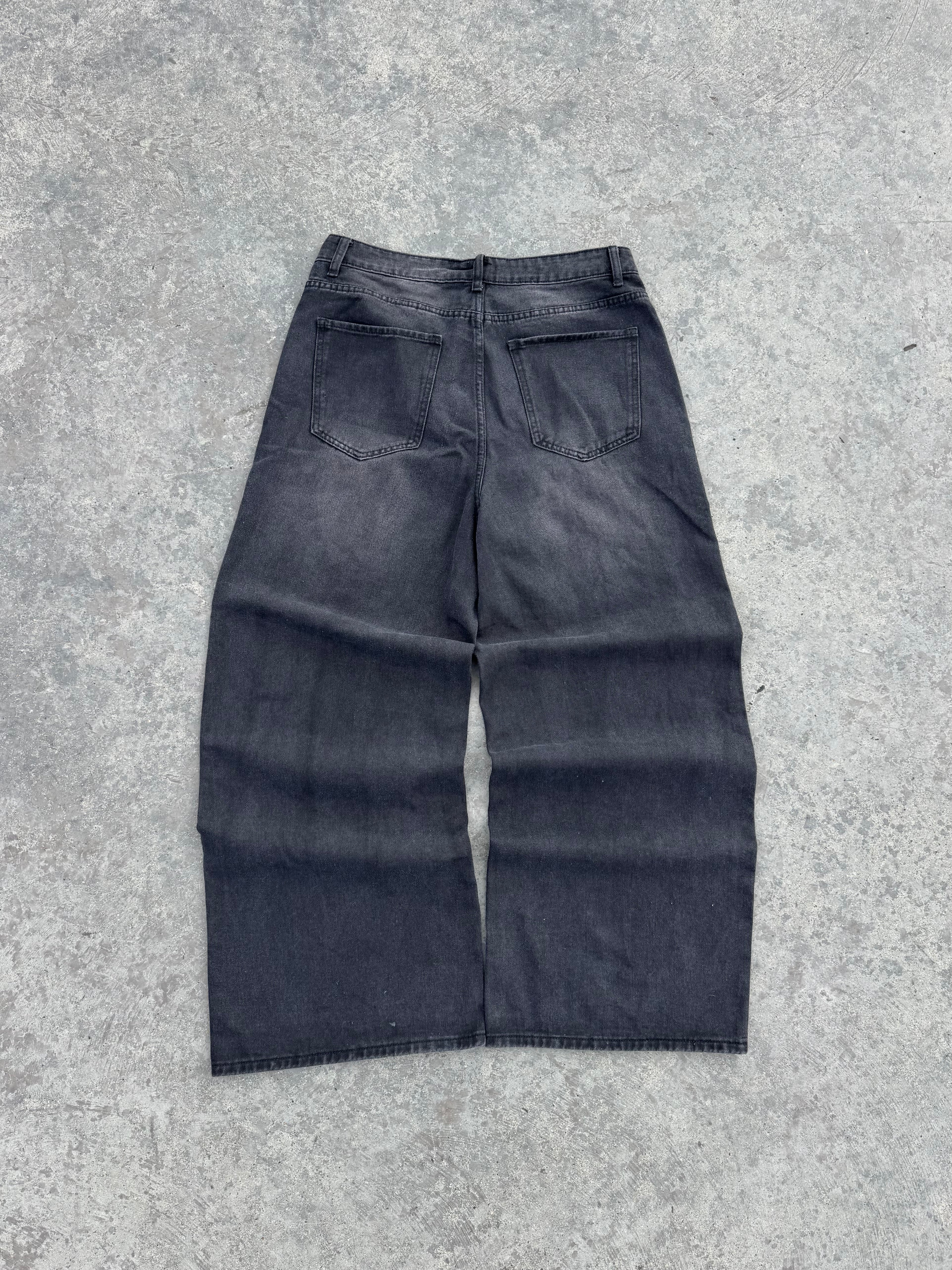 SÚPER BAGGY BLACK DENIM PANT